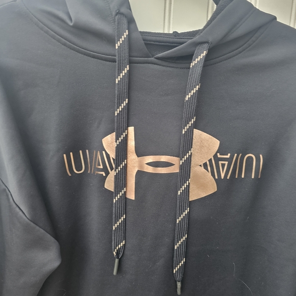 Under Armour Rose Gold & Black Hoodie Womens Small - Picture 2 of 3
